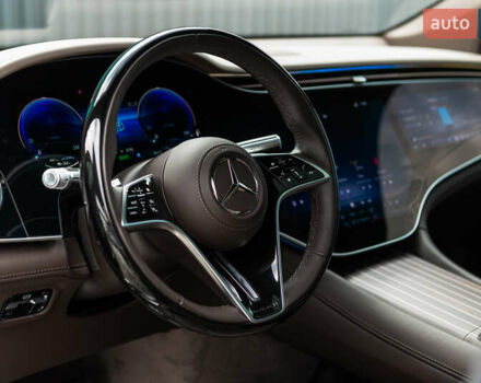 Коричневий Мерседес Майбах, об'ємом двигуна 0 л та пробігом 7 тис. км за 240000 $, фото 22 на Automoto.ua