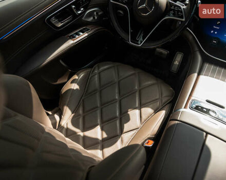 Коричневий Мерседес Майбах, об'ємом двигуна 0 л та пробігом 7 тис. км за 240000 $, фото 42 на Automoto.ua