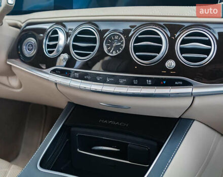 Мерседес Майбах, объемом двигателя 6 л и пробегом 38 тыс. км за 115000 $, фото 38 на Automoto.ua