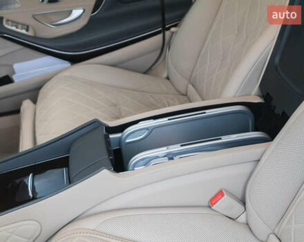 Мерседес Майбах, объемом двигателя 6 л и пробегом 38 тыс. км за 115000 $, фото 31 на Automoto.ua