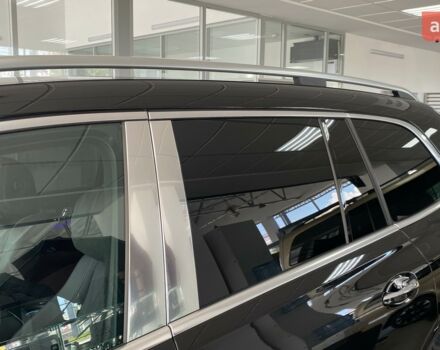 купить новое авто Мерседес Майбах 2025 года от официального дилера УКРАВТО ХМЕЛЬНИЦЬКИЙ Mercedes-Benz Мерседес фото