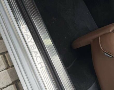 Сірий Мерседес Майбах, об'ємом двигуна 4.66 л та пробігом 140 тис. км за 59555 $, фото 6 на Automoto.ua