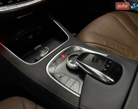 Мерседес Майбах 2016 в Тернополе на Automoto.ua Серый Мерседес Майбах, объемом двигателя 4.7 л и пробегом 140 тыс. км за 52500 $, фото 45 на Automoto.ua