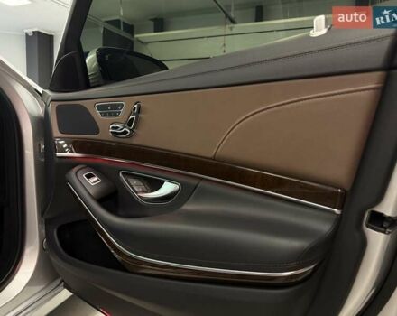 Мерседес Майбах 2016 в Тернополе на Automoto.ua Серый Мерседес Майбах, объемом двигателя 4.7 л и пробегом 140 тыс. км за 52500 $, фото 75 на Automoto.ua