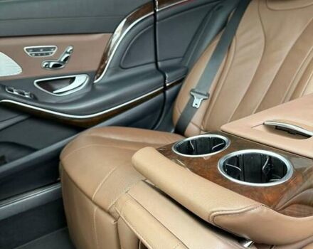 Сірий Мерседес Майбах, об'ємом двигуна 4.66 л та пробігом 140 тис. км за 59555 $, фото 3 на Automoto.ua