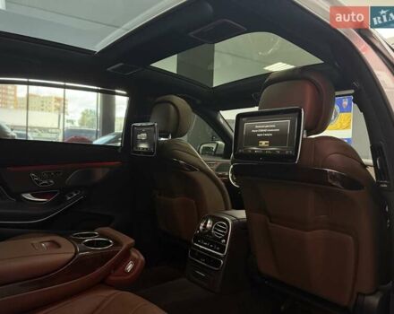 Мерседес Майбах 2016 в Тернополе на Automoto.ua Серый Мерседес Майбах, объемом двигателя 4.7 л и пробегом 140 тыс. км за 52500 $, фото 70 на Automoto.ua