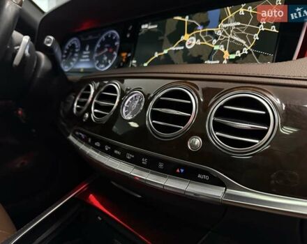 Мерседес Майбах 2016 в Тернополе на Automoto.ua Серый Мерседес Майбах, объемом двигателя 4.7 л и пробегом 140 тыс. км за 52500 $, фото 80 на Automoto.ua