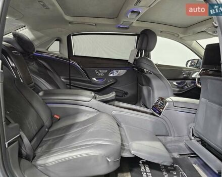 Сірий Мерседес Майбах, об'ємом двигуна 4.66 л та пробігом 163 тис. км за 89999 $, фото 17 на Automoto.ua