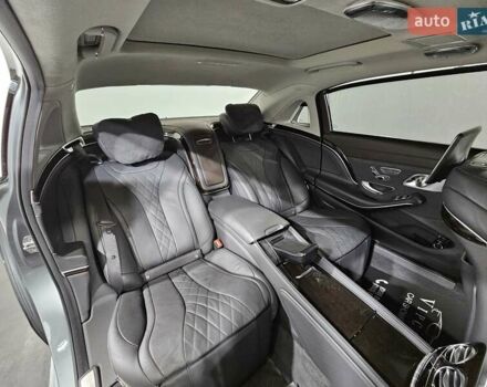 Сірий Мерседес Майбах, об'ємом двигуна 4.66 л та пробігом 163 тис. км за 89999 $, фото 6 на Automoto.ua