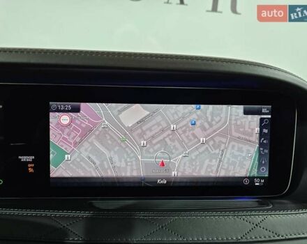 Сірий Мерседес Майбах, об'ємом двигуна 4.66 л та пробігом 163 тис. км за 89999 $, фото 42 на Automoto.ua