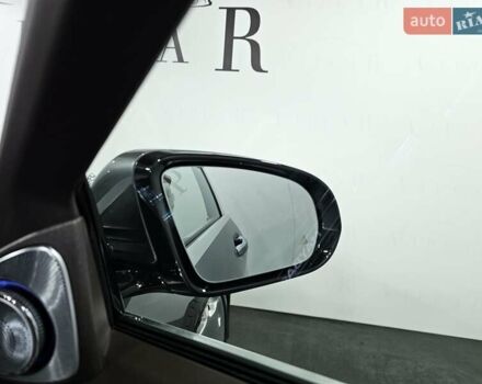 Сірий Мерседес Майбах, об'ємом двигуна 4.66 л та пробігом 163 тис. км за 89999 $, фото 28 на Automoto.ua