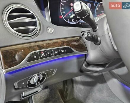 Сірий Мерседес Майбах, об'ємом двигуна 4.66 л та пробігом 163 тис. км за 89999 $, фото 33 на Automoto.ua