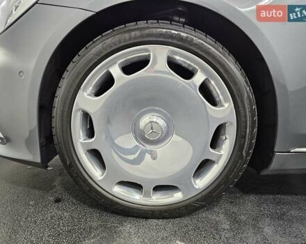 Сірий Мерседес Майбах, об'ємом двигуна 4.66 л та пробігом 163 тис. км за 89999 $, фото 59 на Automoto.ua