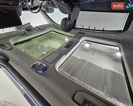 Сірий Мерседес Майбах, об'ємом двигуна 4.66 л та пробігом 163 тис. км за 89999 $, фото 24 на Automoto.ua