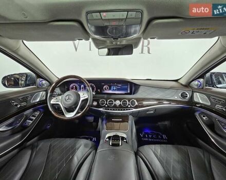 Сірий Мерседес Майбах, об'ємом двигуна 4.66 л та пробігом 163 тис. км за 89999 $, фото 25 на Automoto.ua