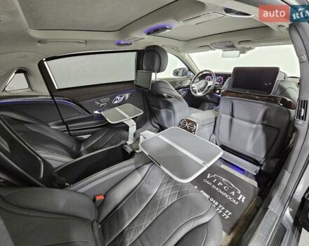 Сірий Мерседес Майбах, об'ємом двигуна 4.66 л та пробігом 163 тис. км за 89999 $, фото 22 на Automoto.ua