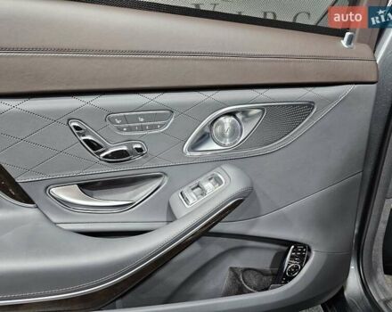 Сірий Мерседес Майбах, об'ємом двигуна 4.66 л та пробігом 163 тис. км за 89999 $, фото 10 на Automoto.ua