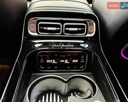 Серый Мерседес Майбах, объемом двигателя 4 л и пробегом 56 тыс. км за 149900 $, фото 67 на Automoto.ua