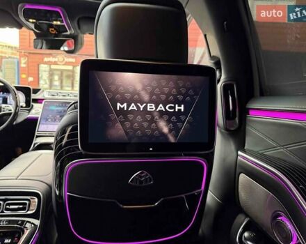 Серый Мерседес Майбах, объемом двигателя 4 л и пробегом 56 тыс. км за 149900 $, фото 74 на Automoto.ua