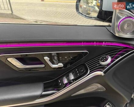 Серый Мерседес Майбах, объемом двигателя 4 л и пробегом 56 тыс. км за 149900 $, фото 19 на Automoto.ua