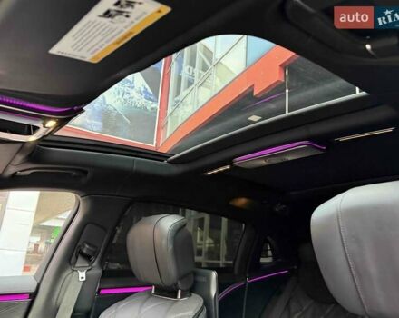 Серый Мерседес Майбах, объемом двигателя 4 л и пробегом 56 тыс. км за 149900 $, фото 25 на Automoto.ua