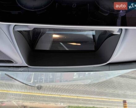 Серый Мерседес Майбах, объемом двигателя 4 л и пробегом 56 тыс. км за 149900 $, фото 33 на Automoto.ua