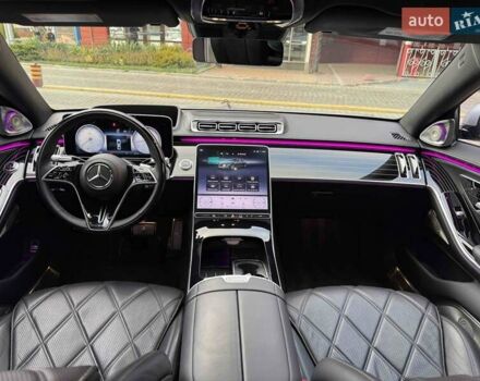 Серый Мерседес Майбах, объемом двигателя 4 л и пробегом 56 тыс. км за 149900 $, фото 69 на Automoto.ua