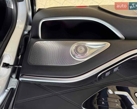 Серый Мерседес Майбах, объемом двигателя 4 л и пробегом 56 тыс. км за 149900 $, фото 51 на Automoto.ua