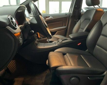 Серый Мерседес Мерседес, объемом двигателя 0 л и пробегом 38 тыс. км за 25979 $, фото 13 на Automoto.ua