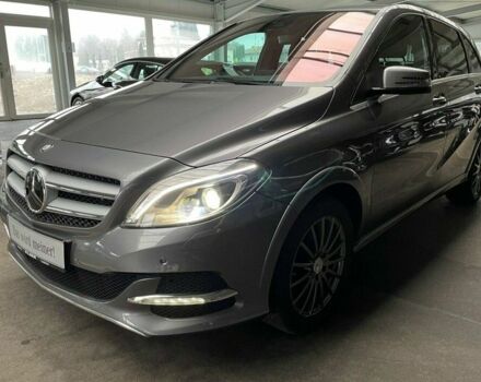 Серый Мерседес Мерседес, объемом двигателя 0 л и пробегом 38 тыс. км за 25979 $, фото 1 на Automoto.ua