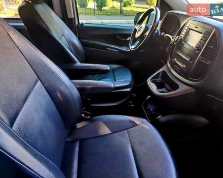 Белый Мерседес Metris, объемом двигателя 2 л и пробегом 403 тыс. км за 14999 $, фото 12 на Automoto.ua