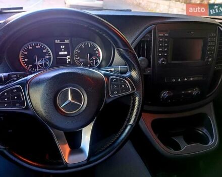 Белый Мерседес Metris, объемом двигателя 2 л и пробегом 403 тыс. км за 14999 $, фото 16 на Automoto.ua