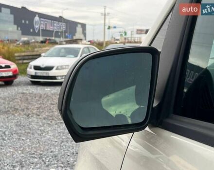 Бежевый Мерседес Metris, объемом двигателя 2 л и пробегом 298 тыс. км за 15690 $, фото 13 на Automoto.ua