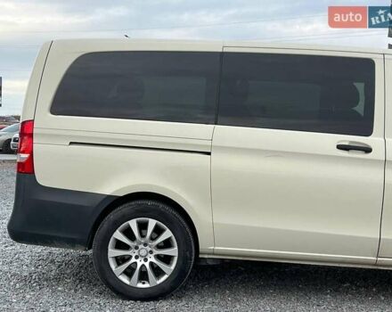 Бежевый Мерседес Metris, объемом двигателя 2 л и пробегом 298 тыс. км за 15690 $, фото 9 на Automoto.ua