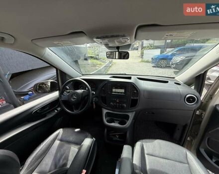 Бежевый Мерседес Metris, объемом двигателя 2 л и пробегом 93 тыс. км за 23000 $, фото 17 на Automoto.ua