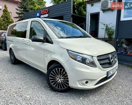 Бежевый Мерседес Metris, объемом двигателя 2 л и пробегом 93 тыс. км за 23000 $, фото 4 на Automoto.ua