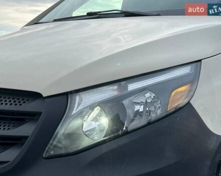 Бежевый Мерседес Metris, объемом двигателя 2 л и пробегом 298 тыс. км за 15690 $, фото 12 на Automoto.ua