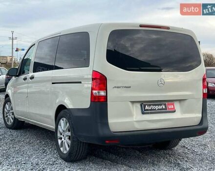 Бежевый Мерседес Metris, объемом двигателя 2 л и пробегом 298 тыс. км за 15690 $, фото 6 на Automoto.ua