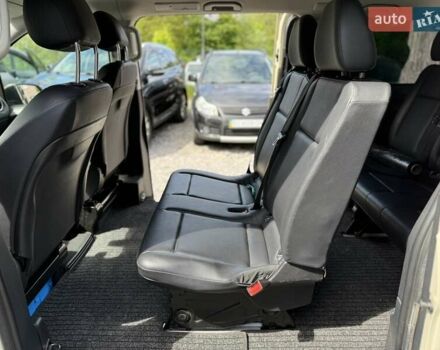 Бежевый Мерседес Metris, объемом двигателя 2 л и пробегом 93 тыс. км за 23000 $, фото 14 на Automoto.ua