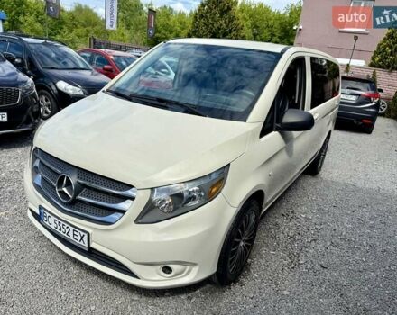 Бежевый Мерседес Metris, объемом двигателя 2 л и пробегом 93 тыс. км за 23000 $, фото 2 на Automoto.ua