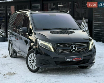Чорний Мерседес Metris, об'ємом двигуна 2 л та пробігом 235 тис. км за 22500 $, фото 6 на Automoto.ua