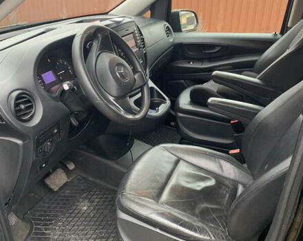 Черный Мерседес Metris, объемом двигателя 2 л и пробегом 90 тыс. км за 16800 $, фото 5 на Automoto.ua