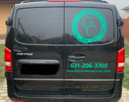 Черный Мерседес Metris, объемом двигателя 2 л и пробегом 90 тыс. км за 16800 $, фото 4 на Automoto.ua