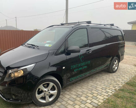 Черный Мерседес Metris, объемом двигателя 2 л и пробегом 90 тыс. км за 16800 $, фото 2 на Automoto.ua