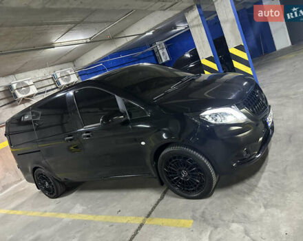 Мерседес Metris 2018 в Днепре (Днепропетровске) на Automoto.ua Черный Мерседес Metris, объемом двигателя 2 л и пробегом 67 тыс. км за 29900 $, фото 16 на Automoto.ua