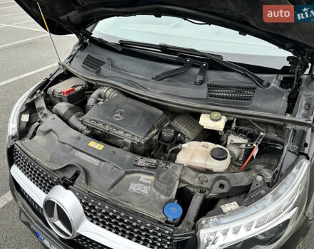 Черный Мерседес Metris, объемом двигателя 1.99 л и пробегом 64 тыс. км за 36500 $, фото 18 на Automoto.ua