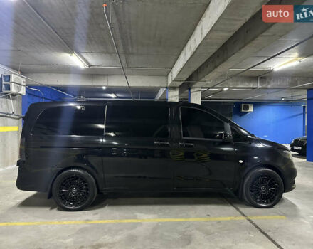 Мерседес Metris 2018 в Днепре (Днепропетровске) на Automoto.ua Черный Мерседес Metris, объемом двигателя 2 л и пробегом 67 тыс. км за 29900 $, фото 4 на Automoto.ua