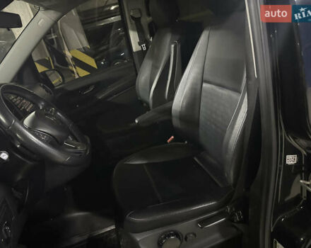 Мерседес Metris 2018 в Днепре (Днепропетровске) на Automoto.ua Черный Мерседес Metris, объемом двигателя 2 л и пробегом 67 тыс. км за 29900 $, фото 8 на Automoto.ua