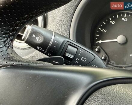 Серый Мерседес Metris, объемом двигателя 1.99 л и пробегом 139 тыс. км за 25500 $, фото 21 на Automoto.ua