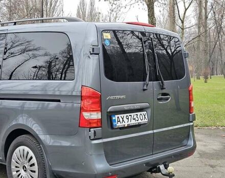 Серый Мерседес Metris, объемом двигателя 2 л и пробегом 152 тыс. км за 24900 $, фото 5 на Automoto.ua